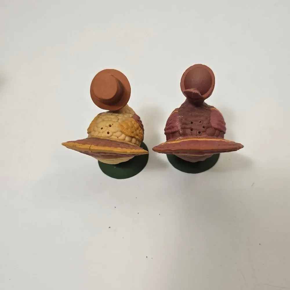 Avon Thanksgiving Turkey Salt & Pepper Shakers Pilgrim & Native American Decor